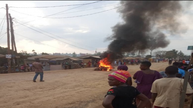 Southern Cameroons Crisis: Two armed Atanga Nji Boys lynched in Bamenda