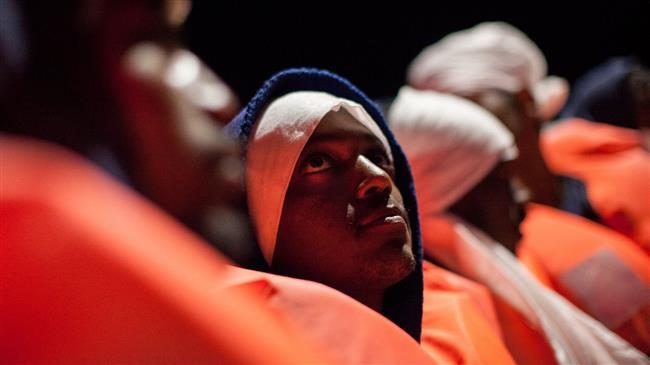 Hundreds of refugees rescued at sea between Libya, Italy