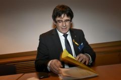 German court keeps exiled Catalan leader Puigdemont in custody