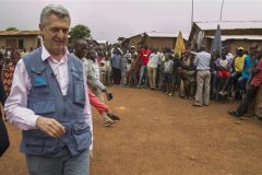 40 people fleeing violence drown off Congo-kinshasa