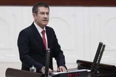 Turkey Turkey says French troops in Syria would amount to invasion