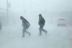 3 dead as spring snowstorms wreak havoc in central US