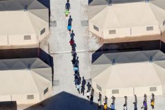 UN urges US to find alternatives to detaining child migrants
