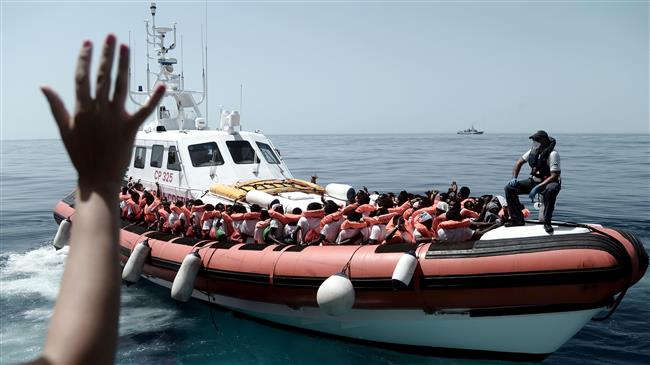 Italy prevents two more refugee boats from docking