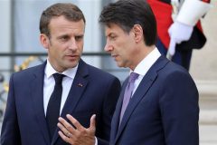 French president calls for unified European response to refugee crisis
