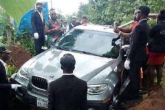 Nigeria: Man buries deceased father in brand-new BMW