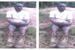 Ambazonian fighters abduct policeman, release picture with chained legs
