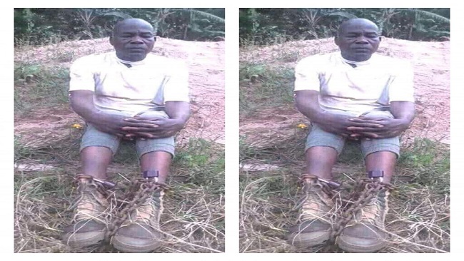 Ambazonian fighters abduct policeman, release picture with chained legs