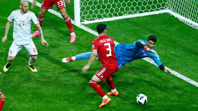 Russia 2018: Lucky Diego Costa goal sees Spain past tenacious Iran