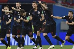 2018 World Cup: Croatia beat Russia 4-3 on penalties