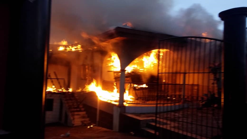 Southern Cameroons War: Flames engulf Minister Dooh Jerome’s residence in Bali