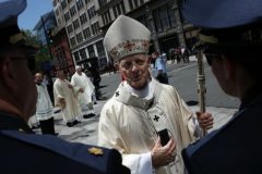 Pope Francis accepts Washington archbishop’s resignation amid sex abuse scandal