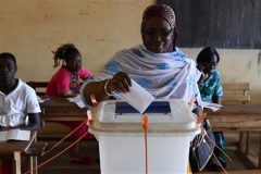 Ivory Coast enters final day of campaigning as all eyes on distant Gbagbo