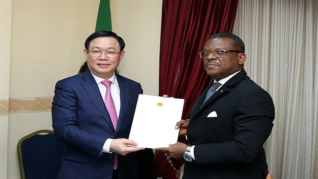 Vietnam wants to boost multi-faceted partnership with French Cameroun