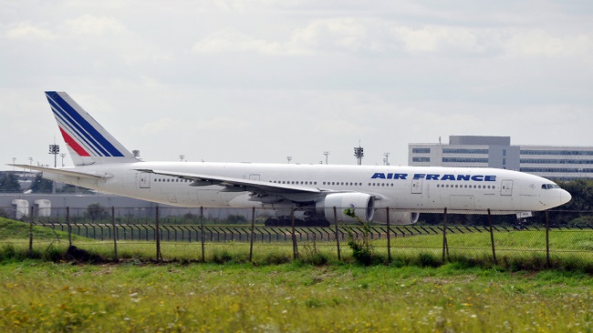 Heartless Macron pressures Biya to order resumption of Air-France commercial flights