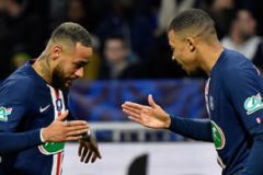 Football: Mbappe, Messi and Neymar in same team not hindering PSG