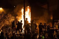 Minneapolis US demo Riots erupt in several US cities over Minnesota police killing of handcuffed black man