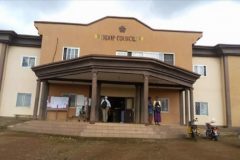 Ndop Council Southern Cameroon Crisis: Mayor of Ndop declares war on “Ambazonian tax collectors”