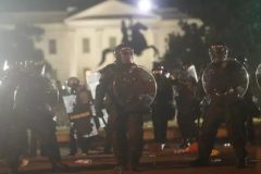 US: George Floyd protestors and police clash in front of White House