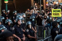 US police US: Second night of protests spark in Minneapolis after police shots dead Black man