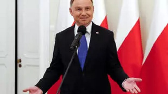 Poland’s incumbent Duda tops presidential vote