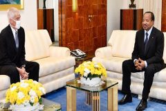 US ambassador’s meeting with Biya French Cameroun: BIYA bids farewell to outgoing Ambassador Henry Barlerin
