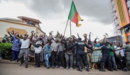 Yaoundé: opposition hopes for a renaissance