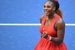 Serena Tennis: Williams rallies to move into last 16 of US Open