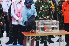 Indonesia recovers data from flight recorder of downed passenger jet