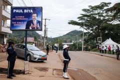 Biya police Yaoundé: Police Crack Down on Opposition