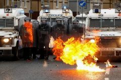 Northern Ireland Violence Northern Ireland: Riots flare again despite calls for calm