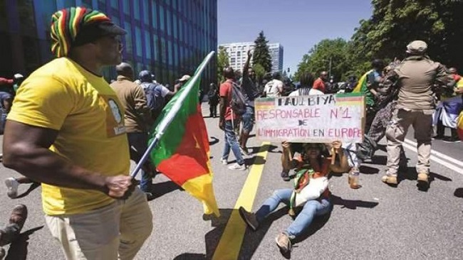 Geneva: Protesters Rally Outside President Biya’s Hotel