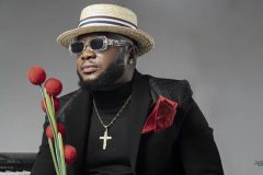 After Bebe Manga: MAXI MANORH delivered to the world once again