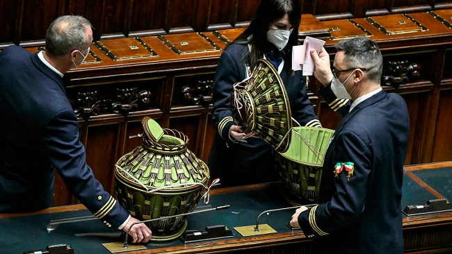 Italian MPs fail in third bid to elect president