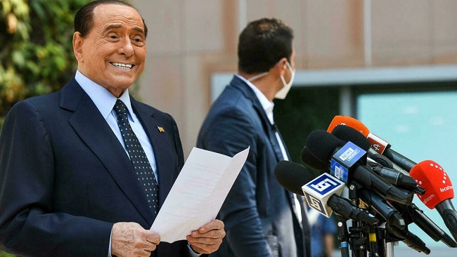 Italy’s Silvio Berlusconi pulls out of Italian presidential race