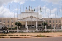 Government house Guinea Bissau Gunfire heard near seat of government in capital of Guinea-Bissau