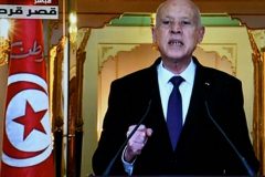 Tunisia Tunisian president sacks dozens of judges, tightening grip on judiciary