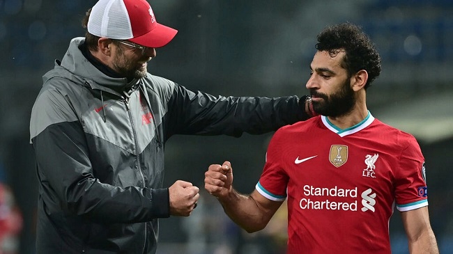 Football: Klopp unsure if his own Liverpool deal will persuade Salah to stay