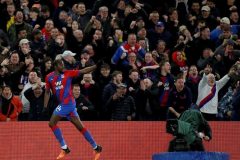 Premier League: Arsenal’s top four bid rocked in Palace defeat