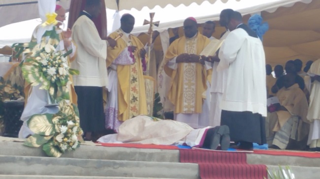 Bishop Abangalo Dr Aloysius Abangalo as Bishop of Mamfe: How Manyus embrace his mission will make the difference