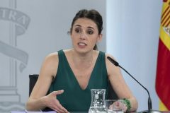 Spain Spanish cabinet approves paid ‘menstrual leave’