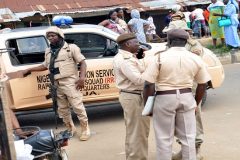Southern Cameroons Crisis: Nigerian immigration arrest, detain 3 gun runners in Cross River