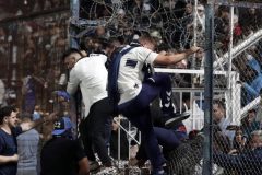 Football: One dead in unrest at Argentina match
