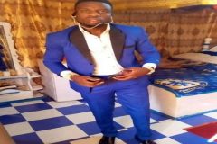 Chelsea FC fan Southern Cameroons Crisis: Soldiers arrest man for dressing his room in Chelsea FC colours