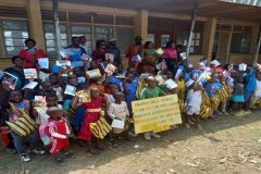 Global Think Thank Donates to IDPs in Mamfe