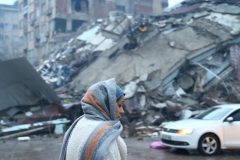Earthquake kills more than 5,000 in Turkey, Syria