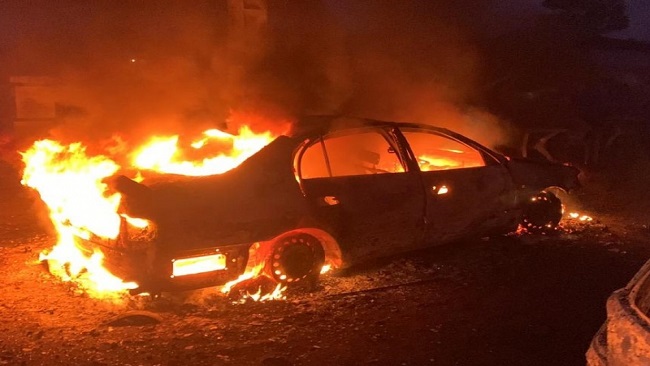 Southern Cameroons Crisis: Gunmen storm Mile 16 Buea, seven cars burnt