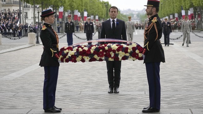 Paris: President Macron commemorates the end of WWII in Europe