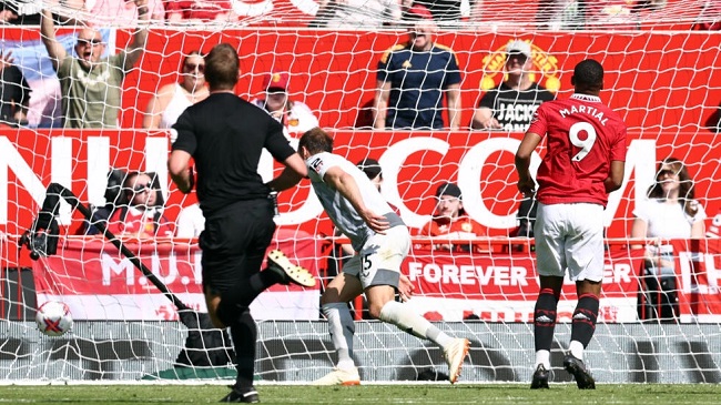 Martial Football: Martial puts Manchester United’s top four bid back on track