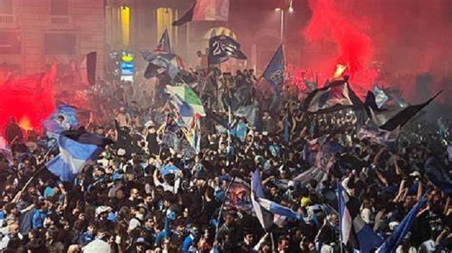Football: Naples explodes in joy as Napoli finally regain Serie A crown